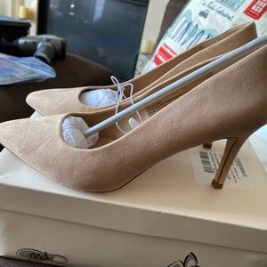 A new day honey beige pumps